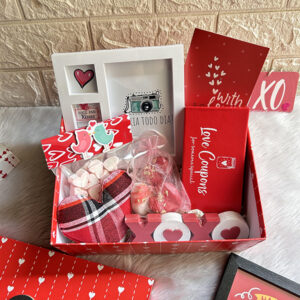 The XOXOXO Hamer (Package of Love)