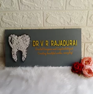 NAMEPLATE (DENTAL)