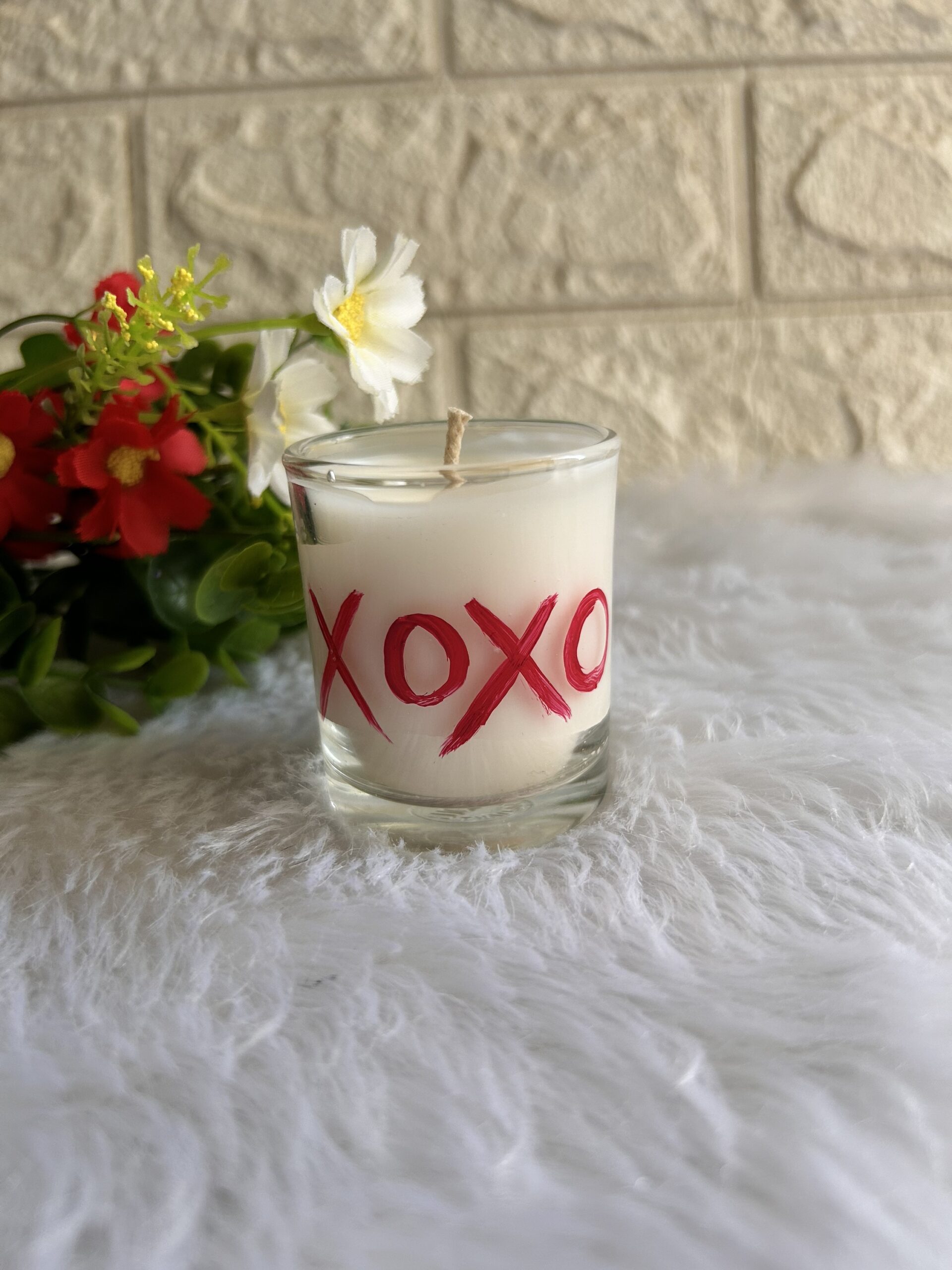 The XOXO Candle